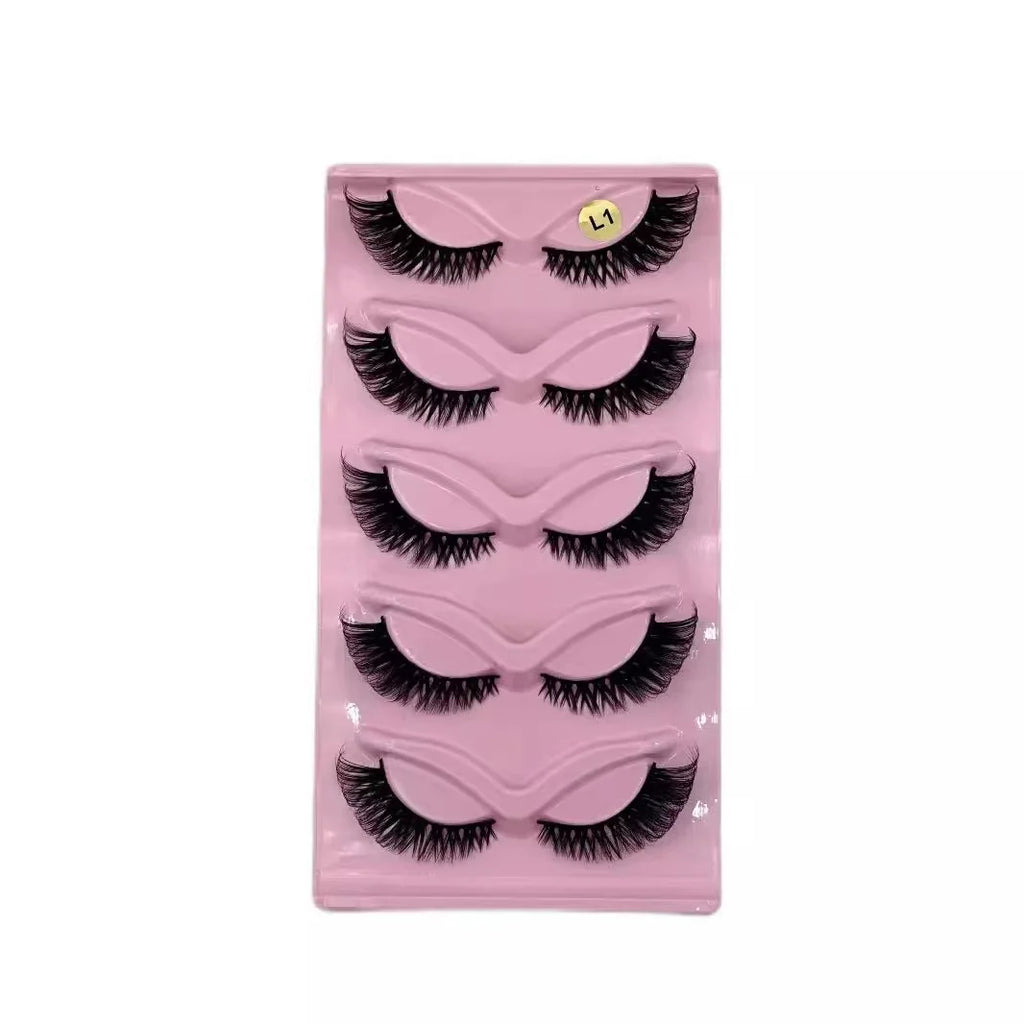 Long False Eyelashes of any size easy to put on with a captivating look