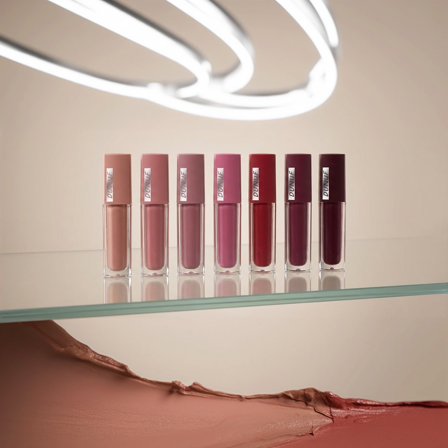 Rouge à Lèvres Mat Velours Waterproof – Texture Lisse & Effet Volume