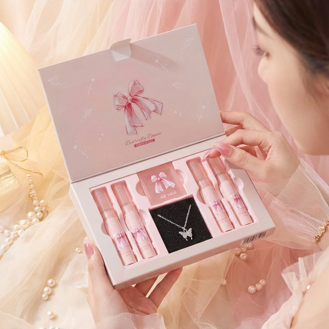 Coffret Maquillage 6 Lipsticks Mat + Palette Blush – Idéal Cadeau